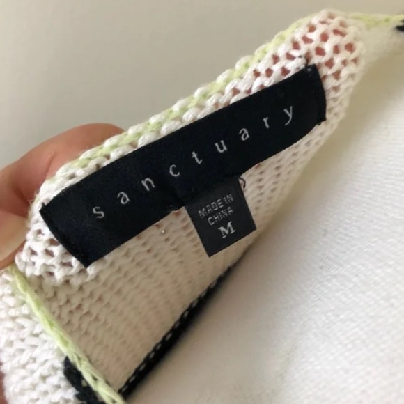 Sanctuary Top - Picture 6 of 6